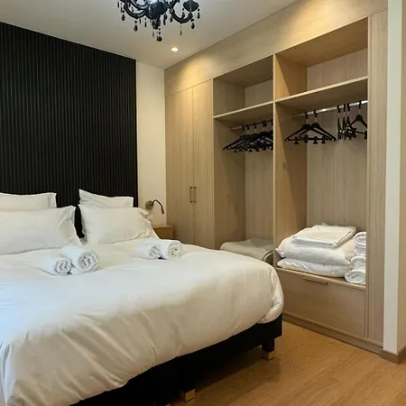 Residence Villa Belle Fleur - 6 Appartements - Capacite D'Accueil De 2 A 8 Personnes Château-Ville-Vieille Exterior foto