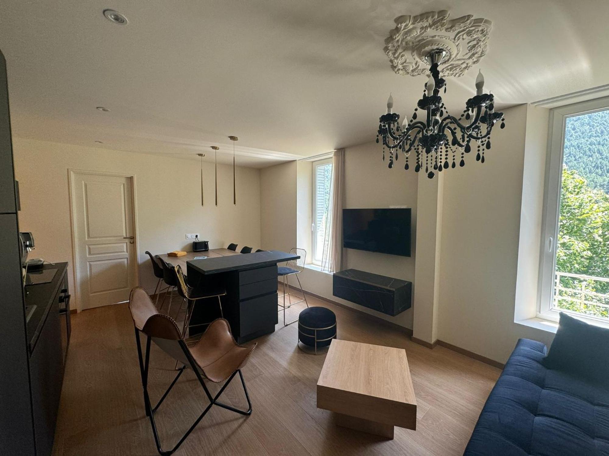Appartement Belle Fleur - 6 - Capacite D'accueil De 2 A 8 Personnes *