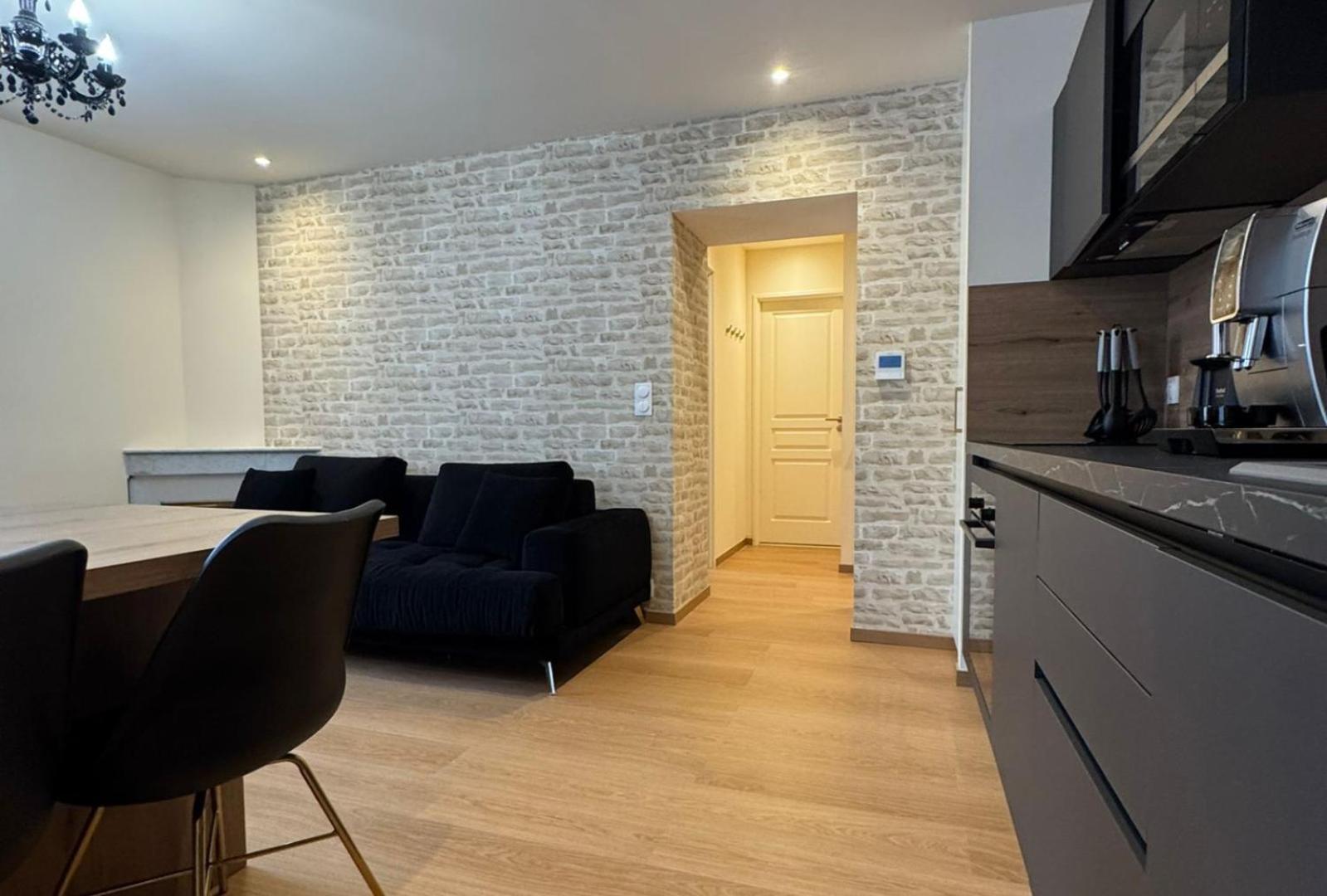 Belle Fleur - 6 - Capacite D'accueil De 2 A 8 Personnes Château-Ville-Vieille